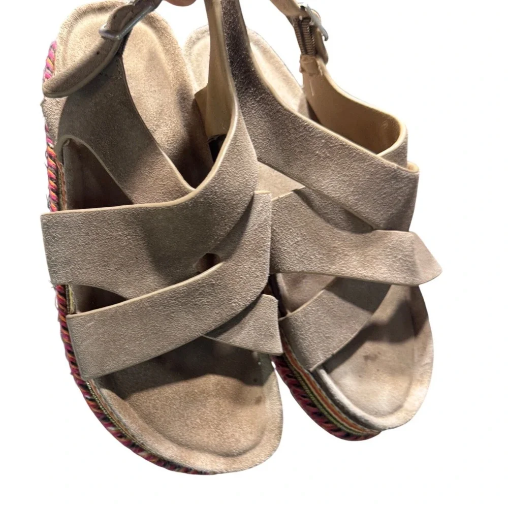 Muk Luks Women's Beach Bingo Platform Sandals 8.5 Boho Espadrille Tan Suede